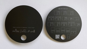 黒い用紙のうちわ　アイキャッチ